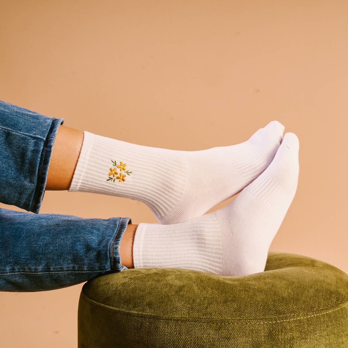 Floral Embroidered Crew Socks - Yellow