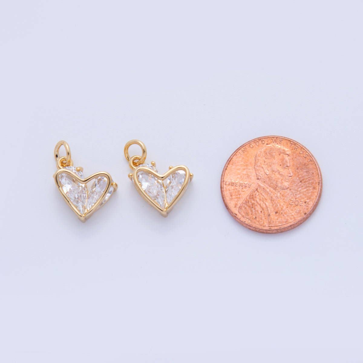 💛 Crystal Heart Charm