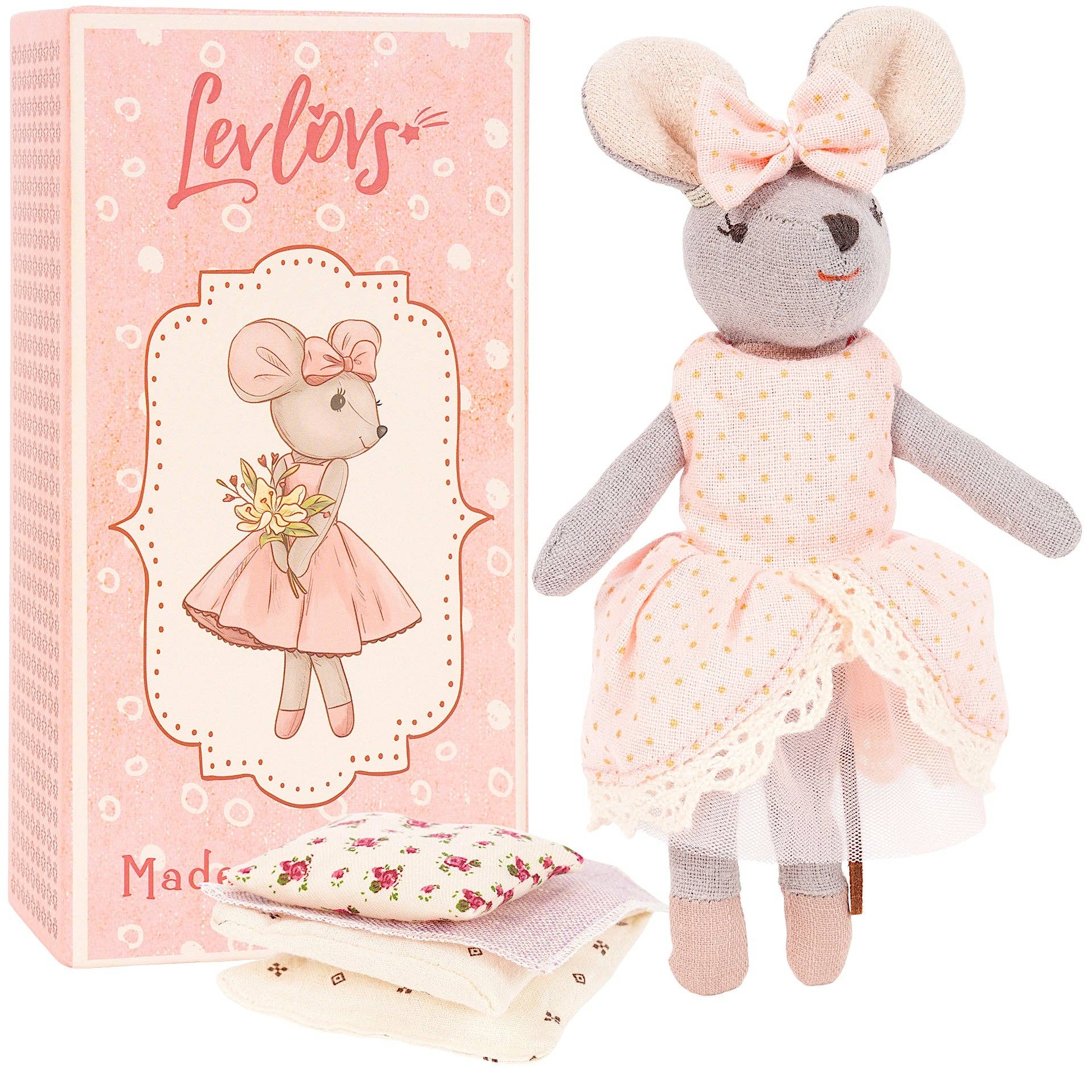 Levlovs Mouse Jasmine in Her Keepsake Box