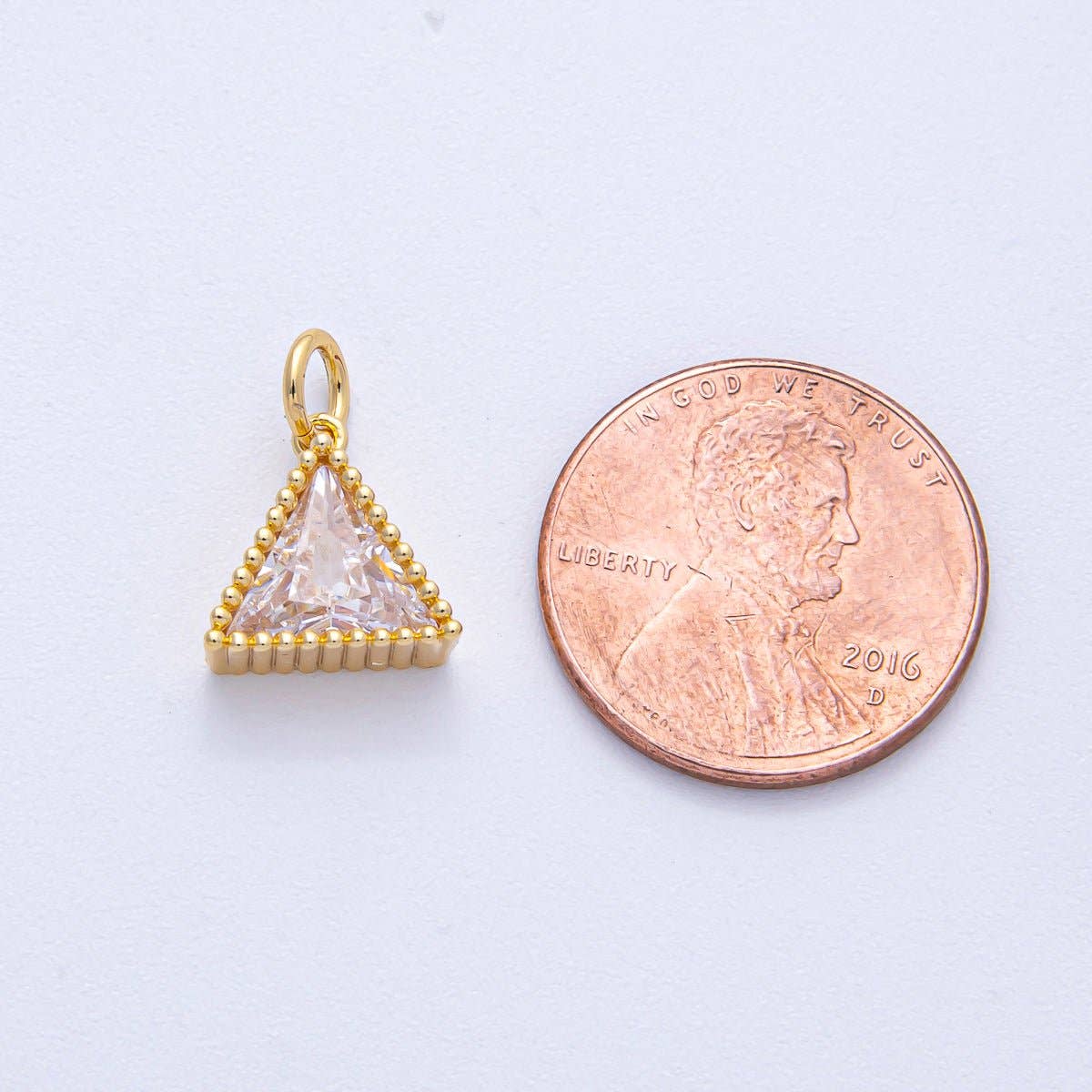 ✨ Triangle Ribbed CZ Charm