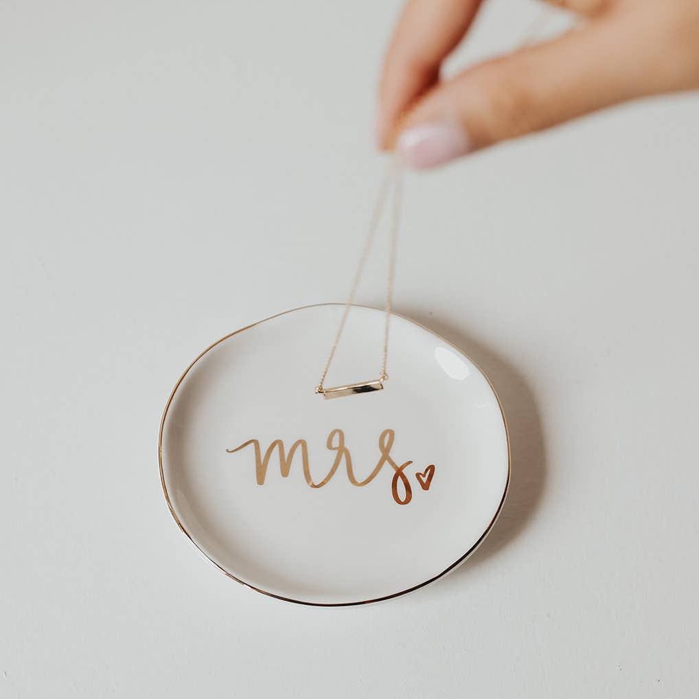 Mrs. Jewelry Dish – Bridal Gift Ring Holder Tray