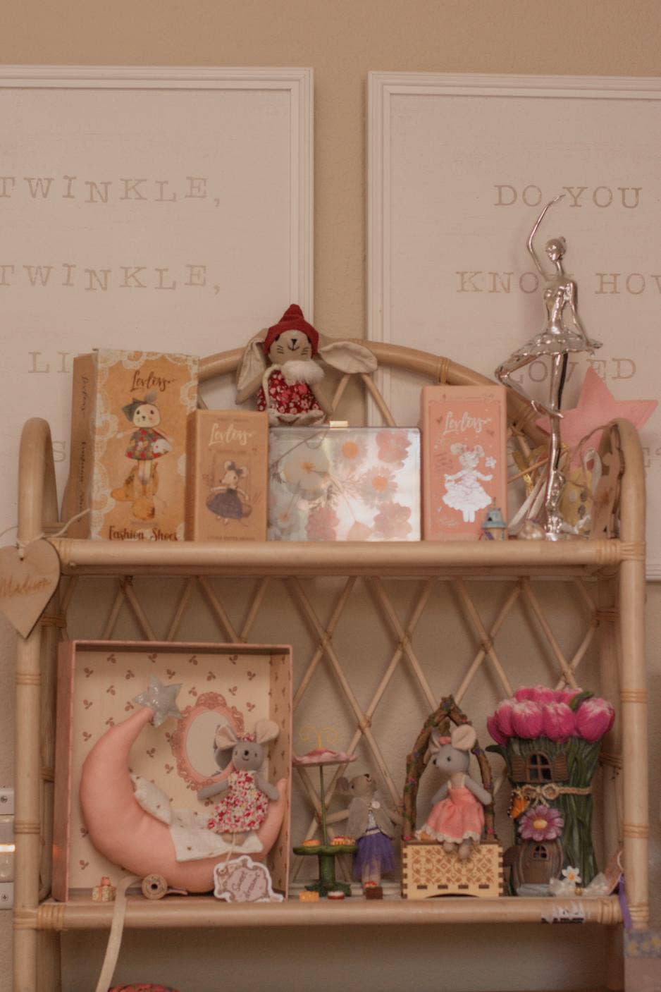 Levlovs Mouse Lili in Her Keepsake Box