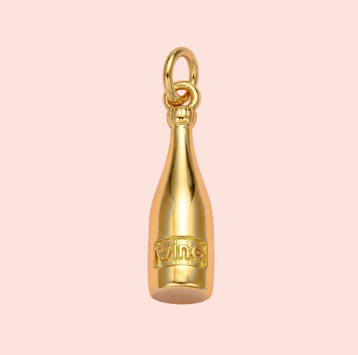 💛 Wine Lover Charm