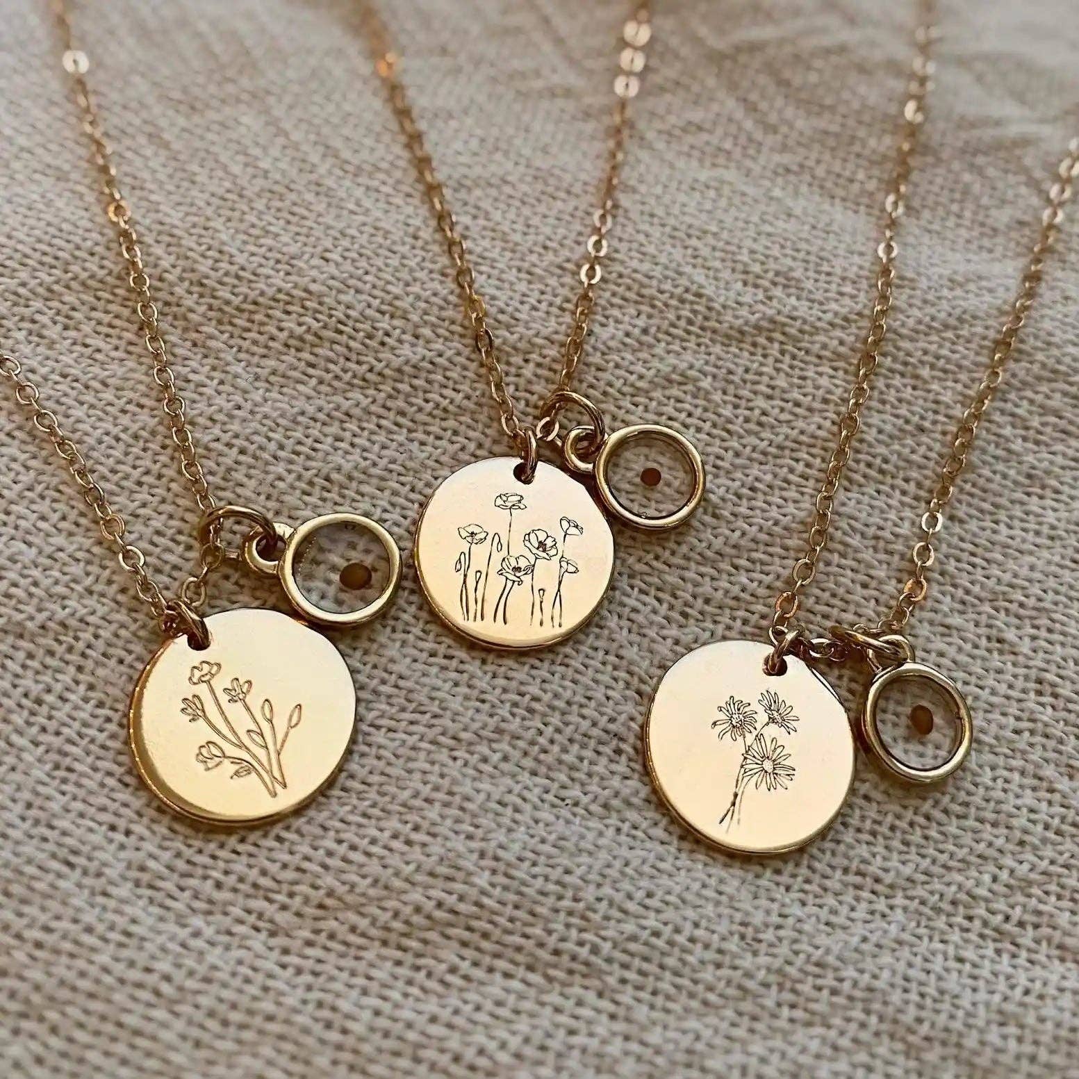 Wildflower Mustard Seed Necklace – Faith Inspired Gold Keepsake Necklace