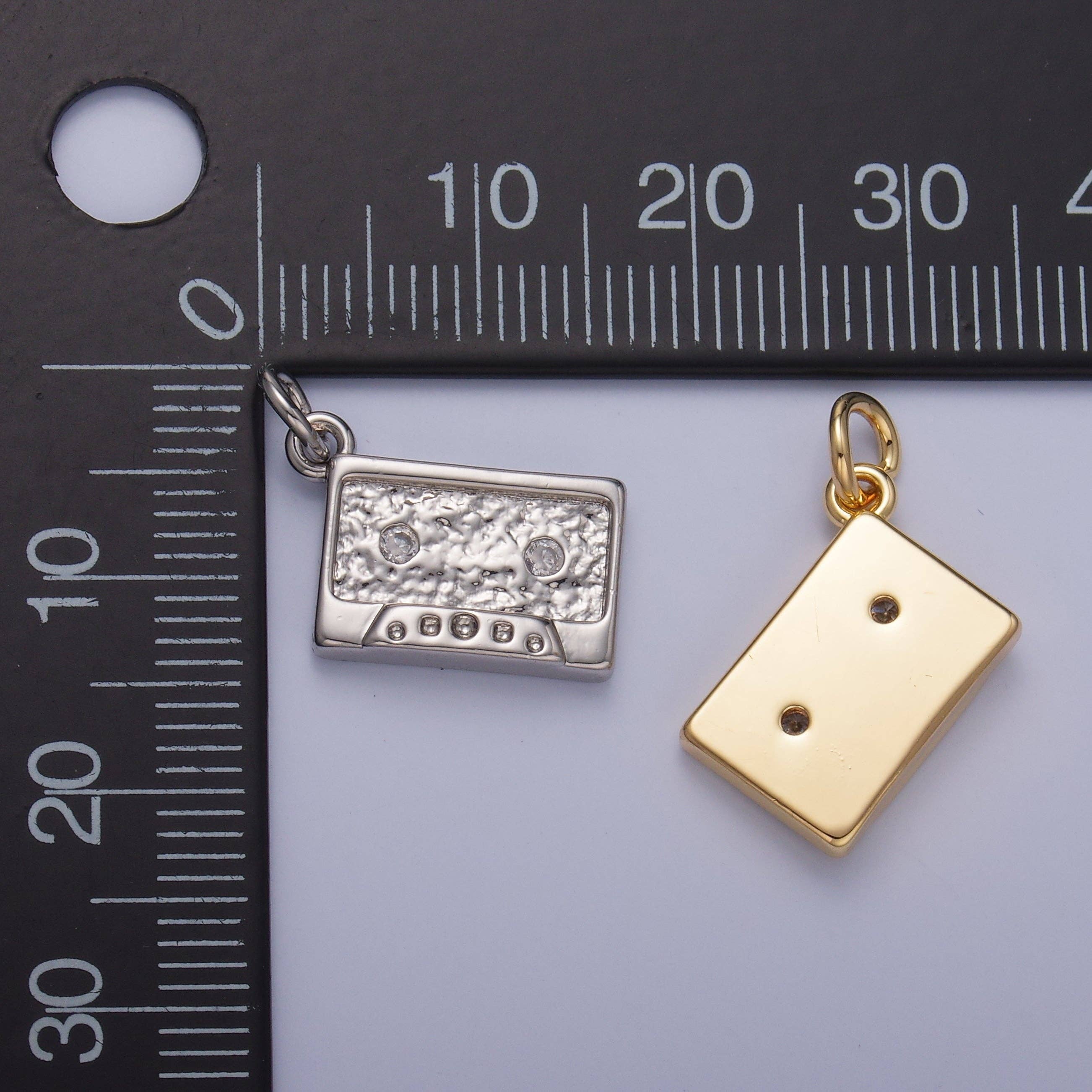 🟡 Vintage Cassette Tape Charm