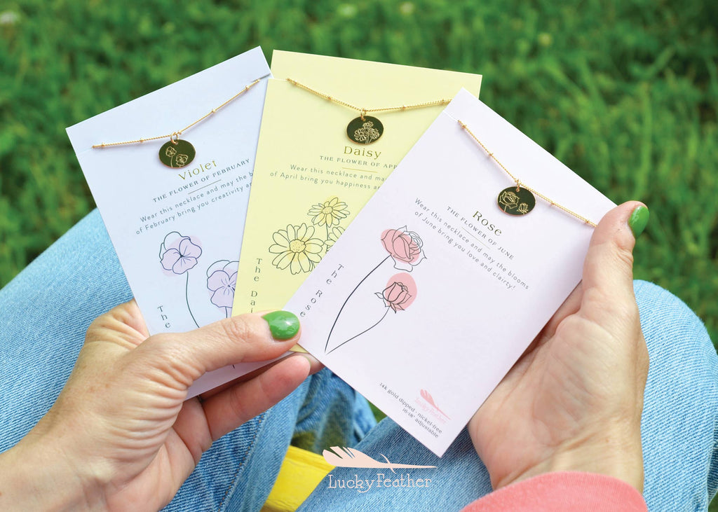Birth Month Bloom Necklace – A Meaningful, Everyday Keepsake
