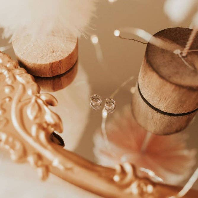 Ivy Diamond Hoop Earrings – Gold Everyday Huggies