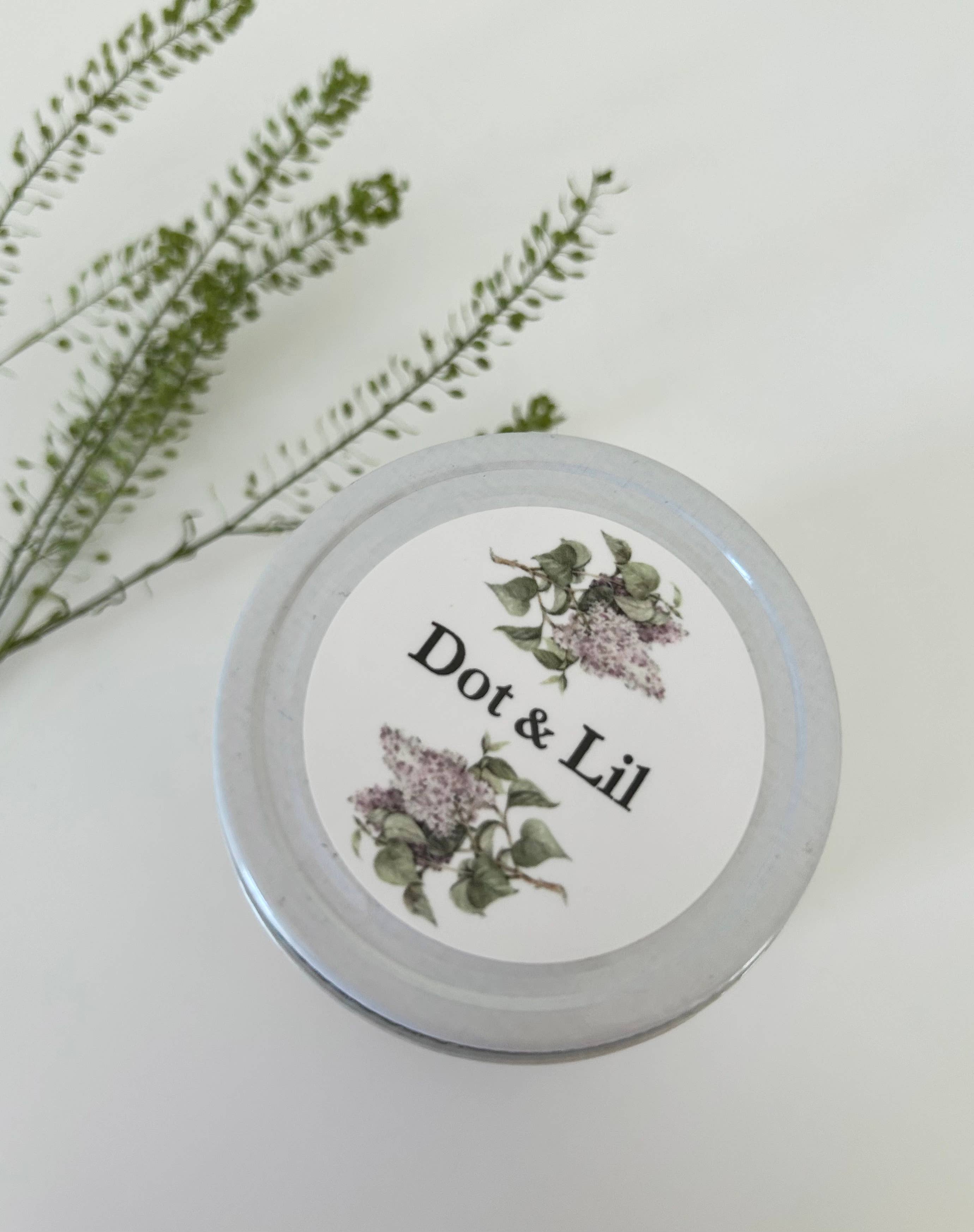 Limited Edition Lilac Candle – Fresh Floral Soy Candle